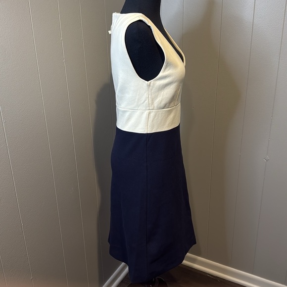 J. Crew Women's 4 Block Ponte Dress Navy and Off White Colorblock V-neck Zipper - Picture 3 of 7
